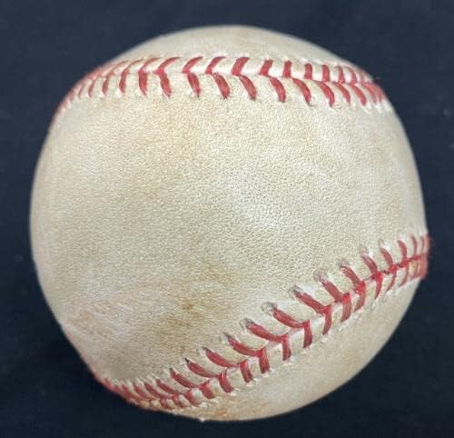 Използвана игра Алберт Пухоля Кариера хит на 2011 Baseball Кардиналите MLB Holo Hologram - Използваните бейзболни топки
