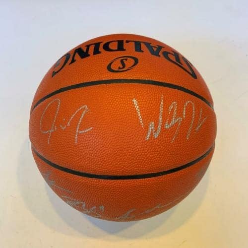 Кобе Брайънт 2013-14 Отборът на Лос Анджелис Лейкърс Подписа Договор с Сполдингом NBA Basketball JSA - Баскетболни топки